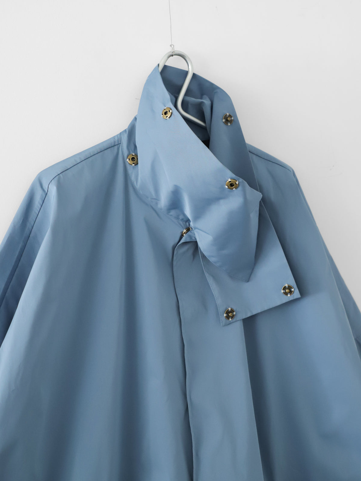 otahuku coat / oira