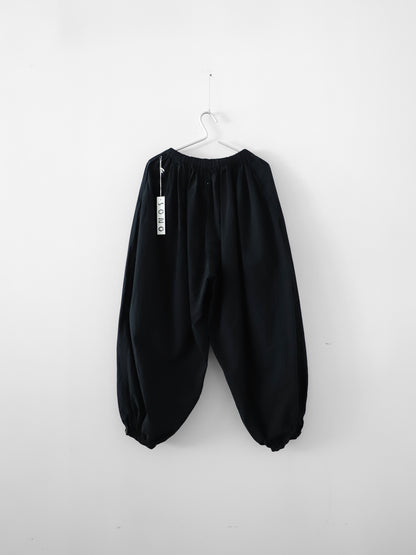 TAMOU trousers/ SONO