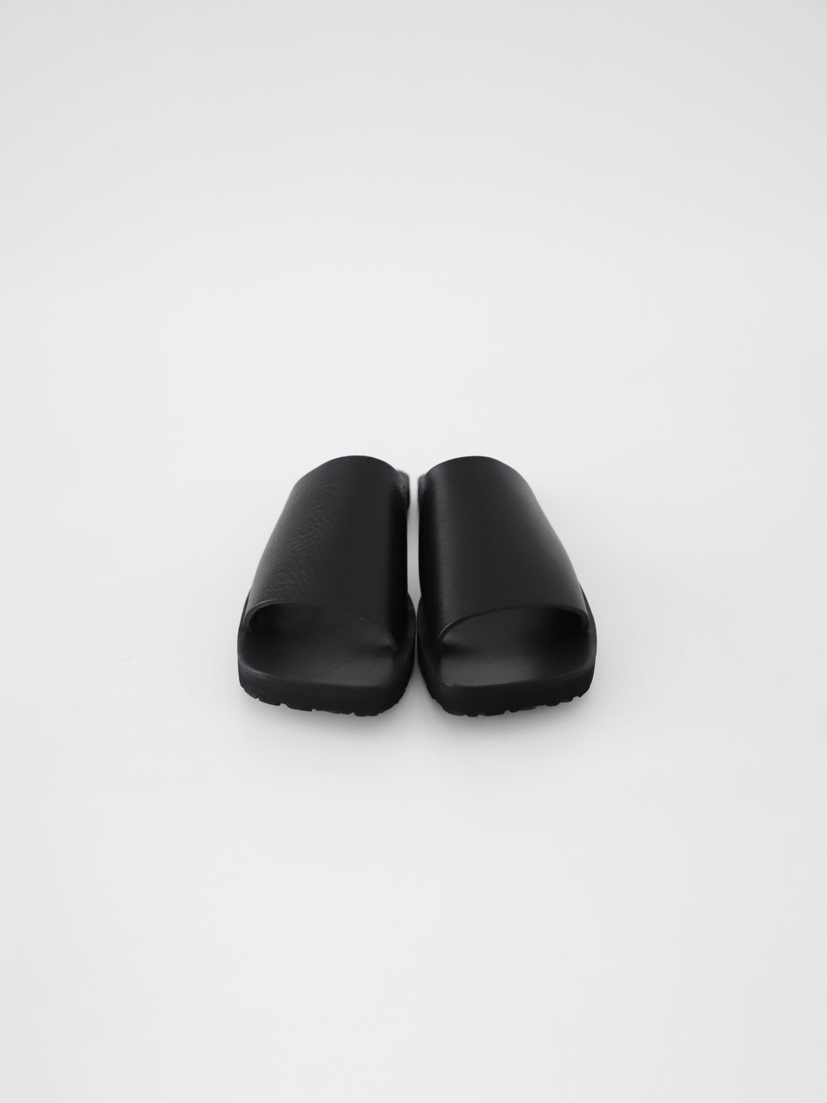 house made /// slide / Hender Scheme