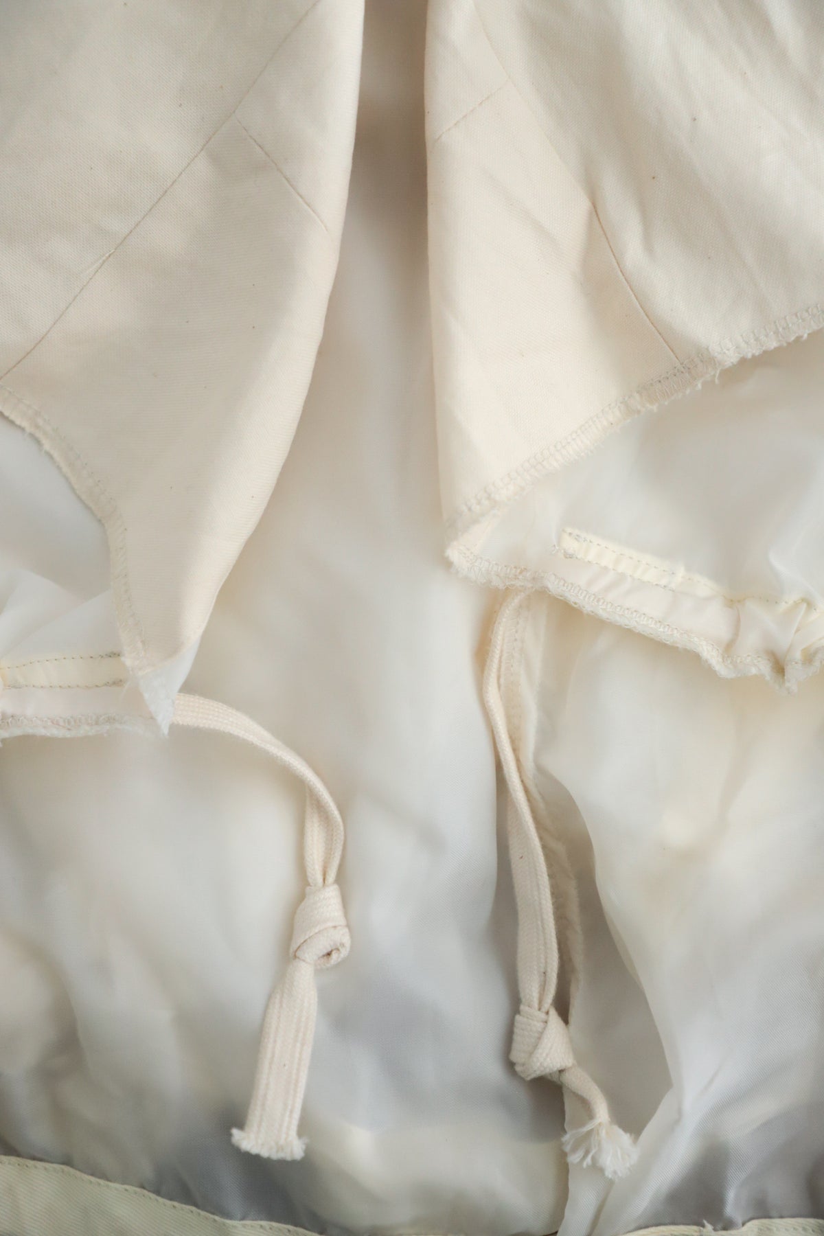 PARACHUTE COAT / Newspeak