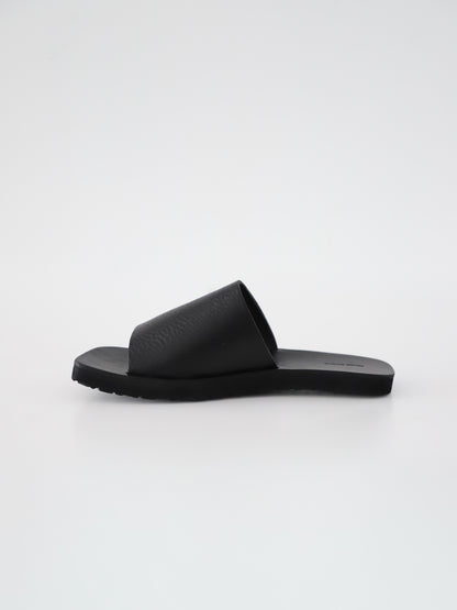 house made /// slide / Hender Scheme