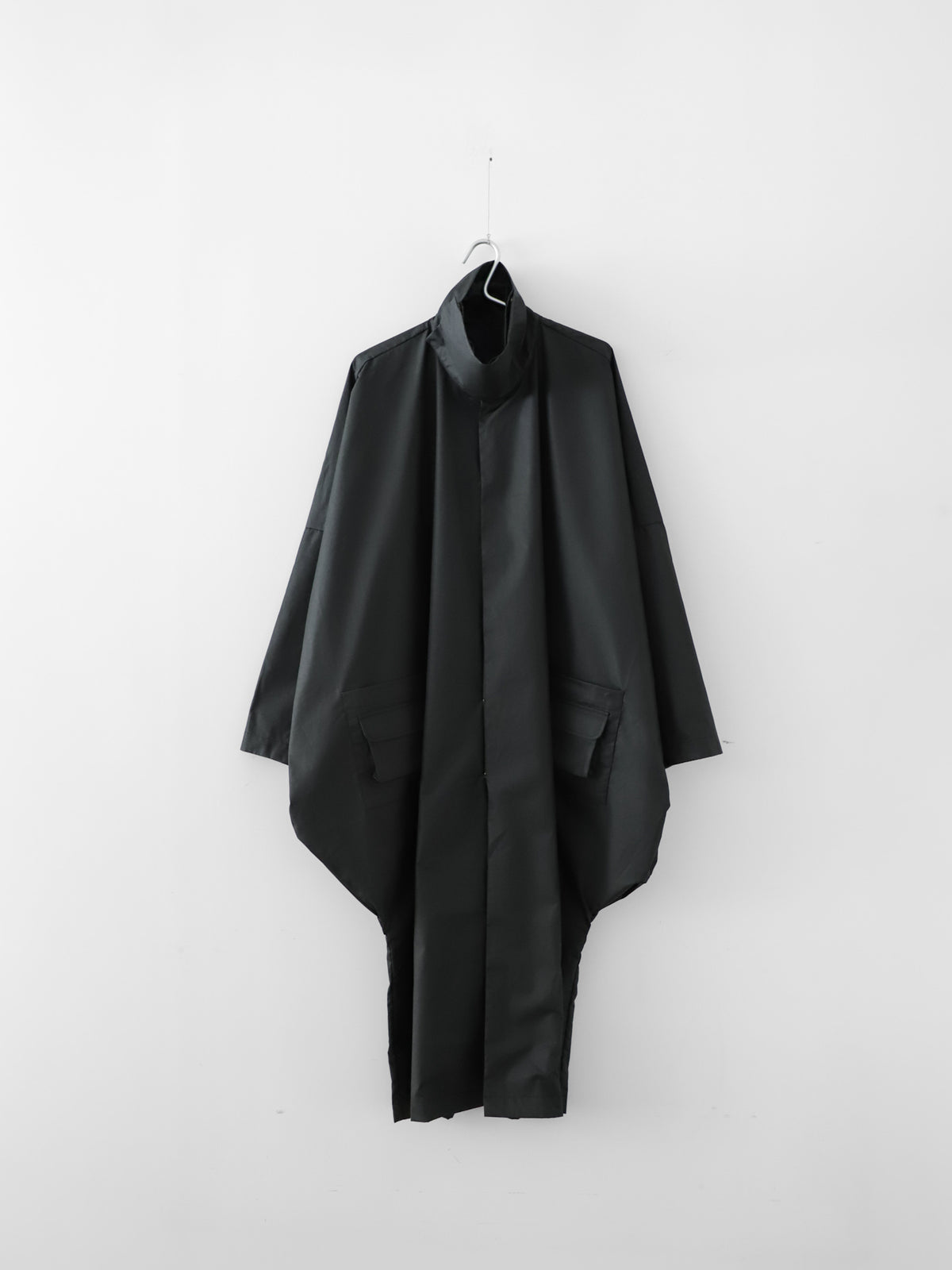 otahuku coat / oira