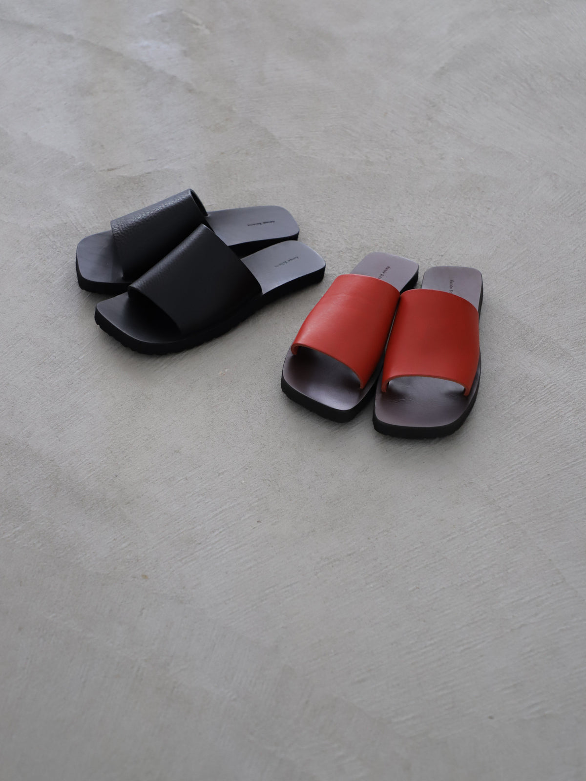 house made /// slide / Hender Scheme