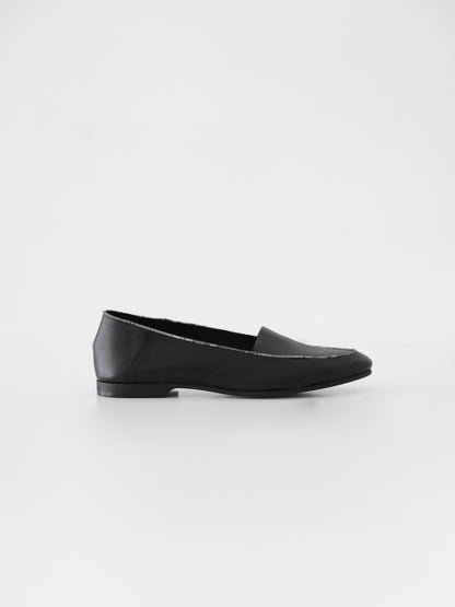 oval moca / Hender Scheme