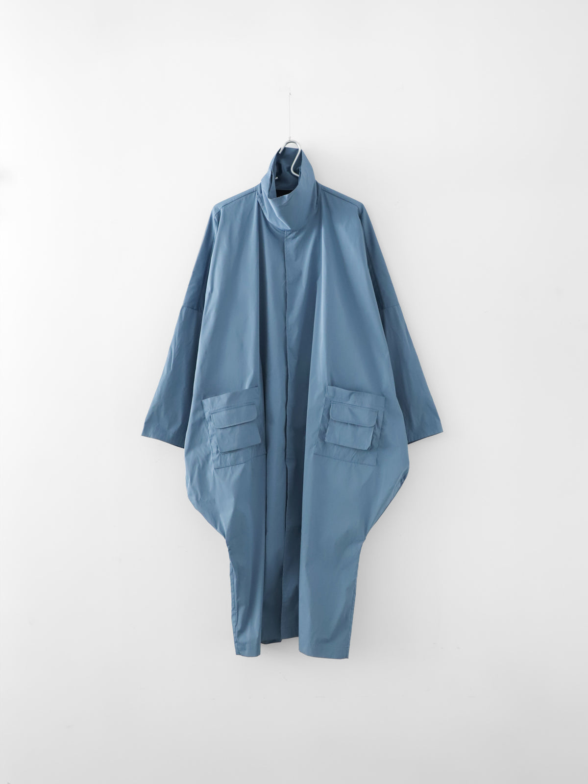 otahuku coat / oira