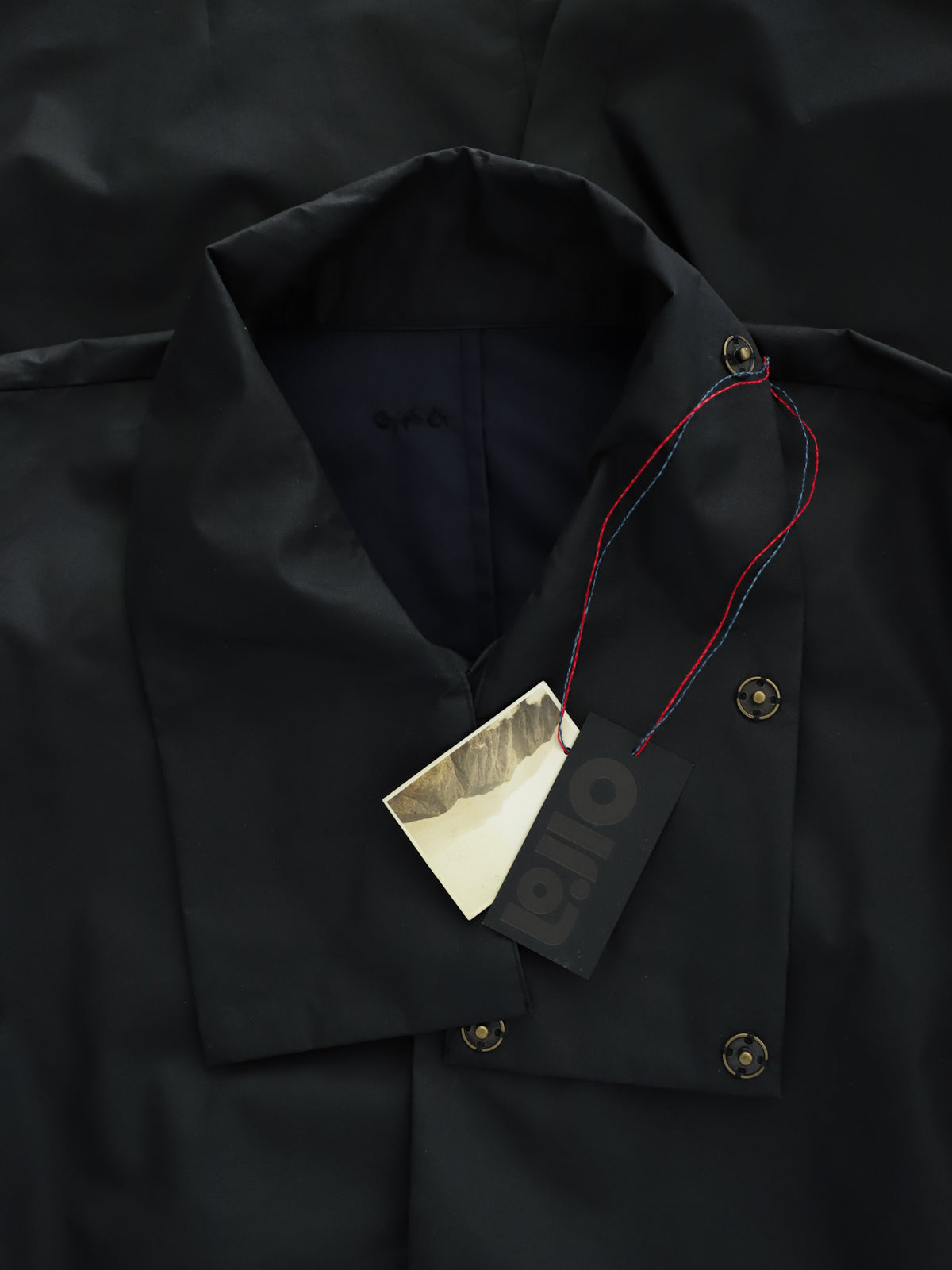 otahuku coat / oira