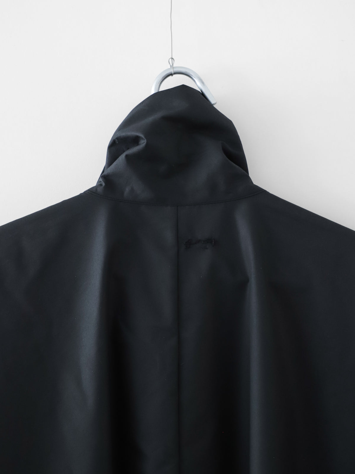 otahuku coat / oira