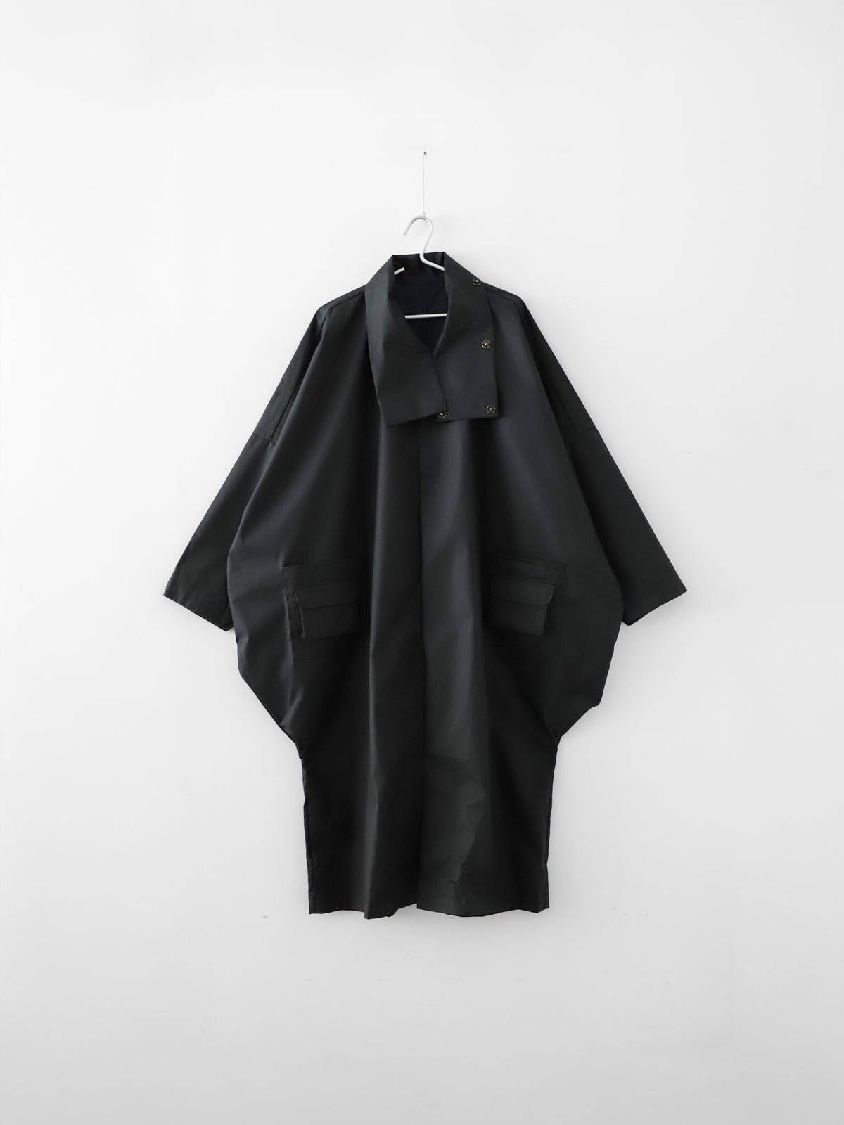 otahuku coat / oira