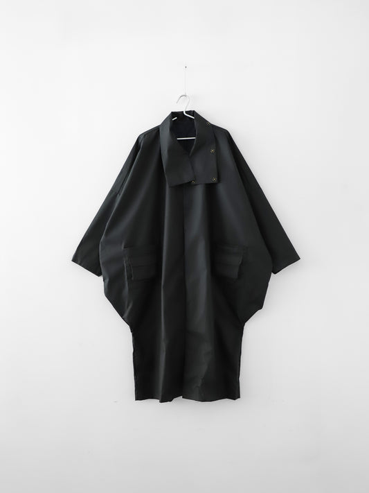 otahuku coat / oira