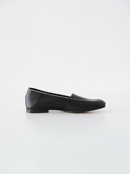 oval moca / Hender Scheme