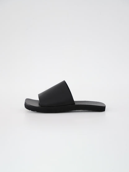house made /// slide / Hender Scheme
