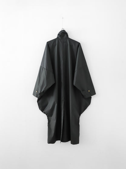 otahuku coat / oira